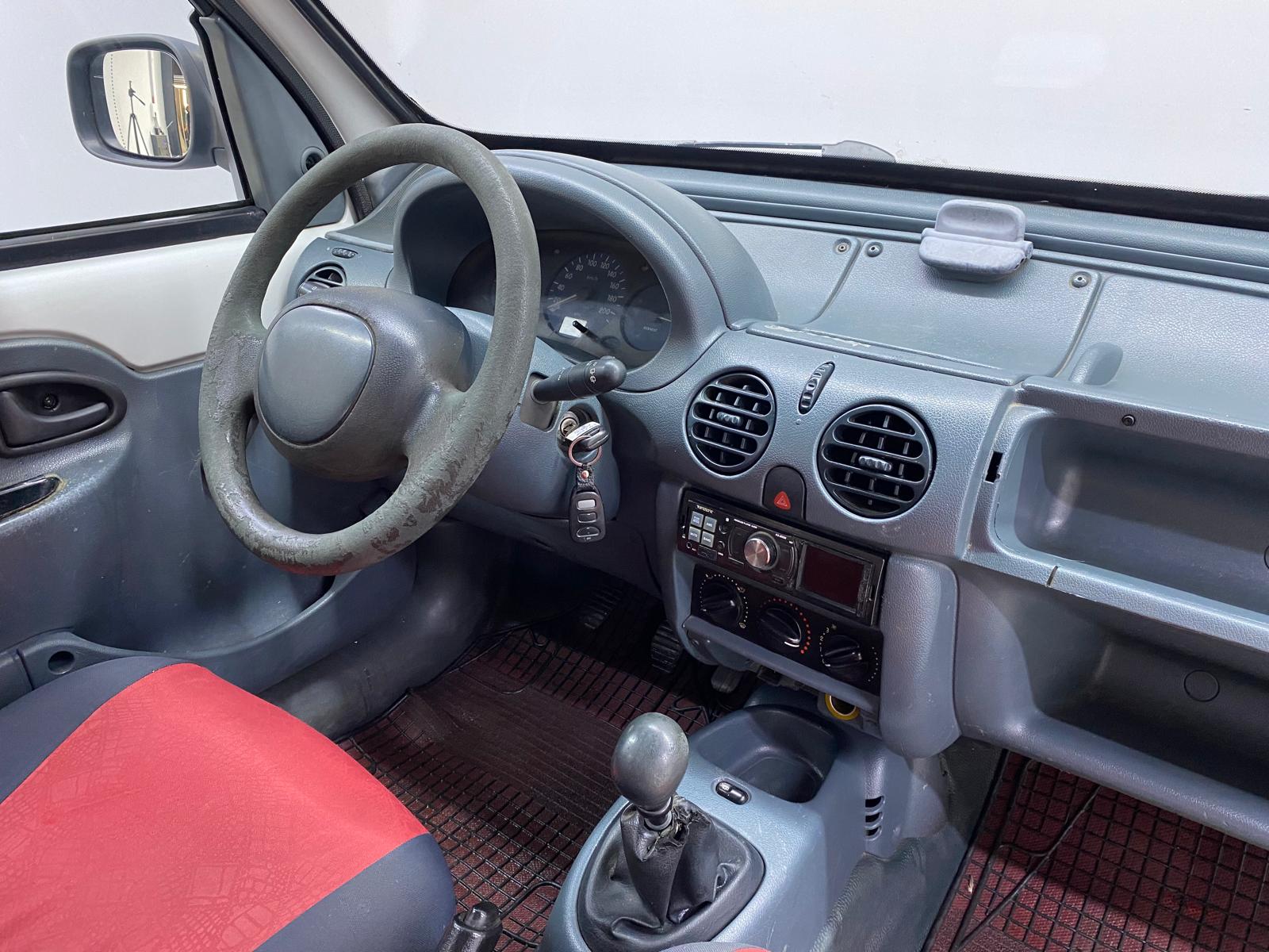 RENAULT KANGOO 23